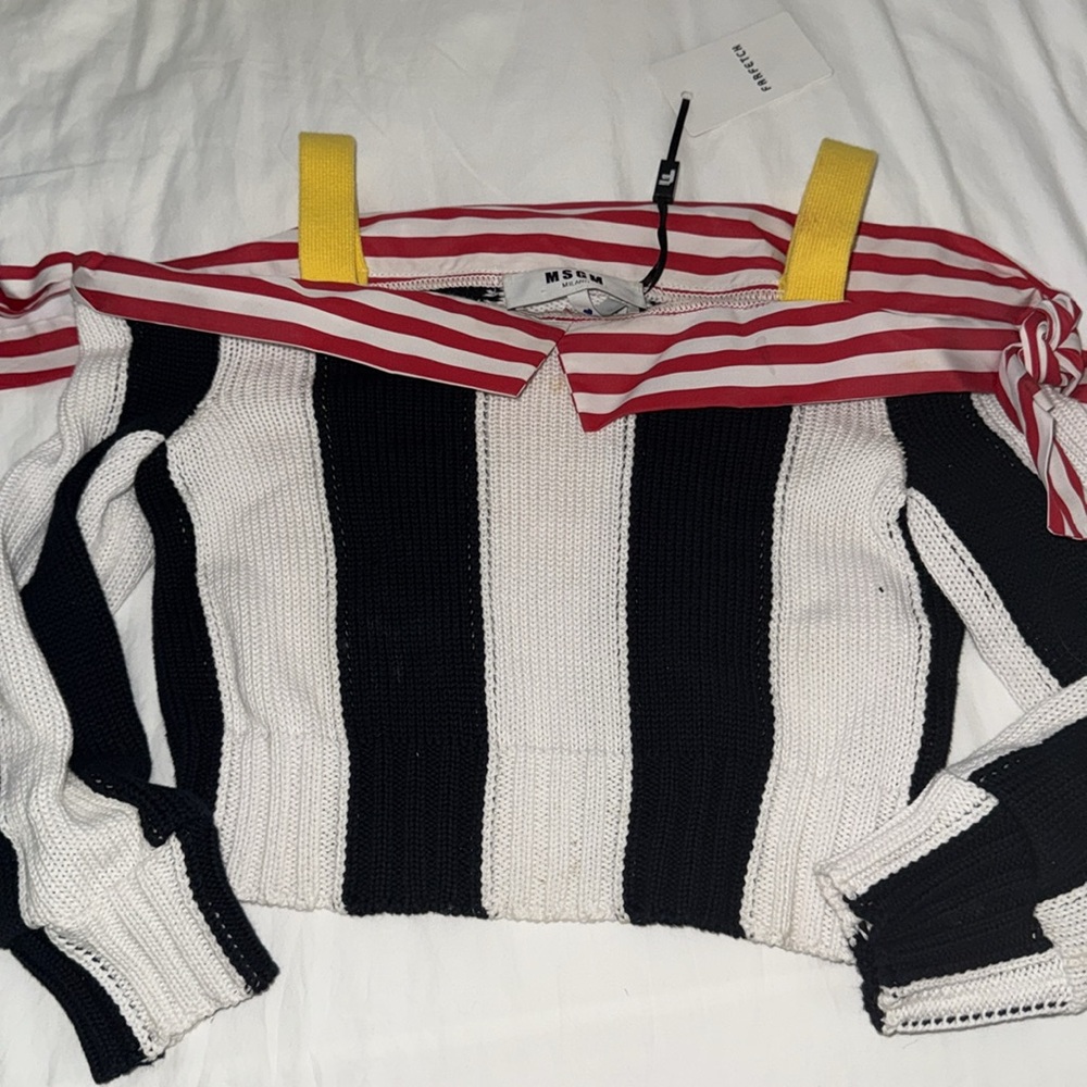 MSGM MILANO NWT 3/4 sleeve cropped knit sweater
Sz S
